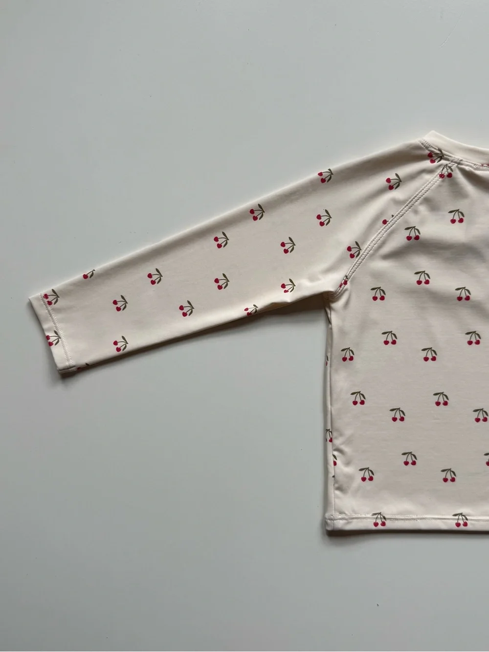 Zara Girls Long-Sleeve Rashguard Swim Top with Cherry Print, Ivory (Ecru) - 2Y
